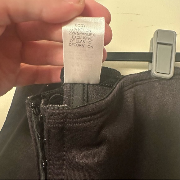 Miraclesuit Black Closure Extra Firm Control Smoothing 77% Nylon Shapewear XL - Picture 9 of 12